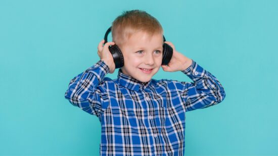 kid with a headphones